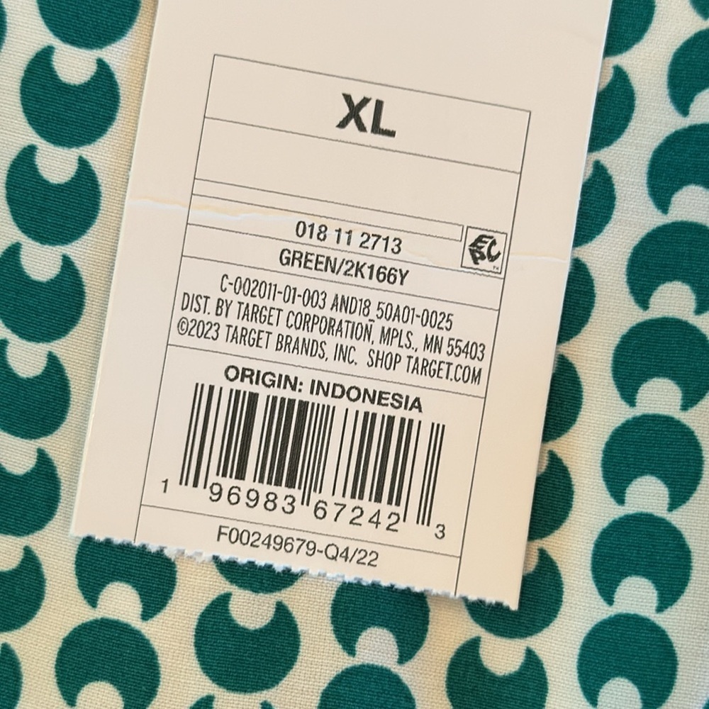 a new day • green & white pattern • size XL - Picture 3 of 6